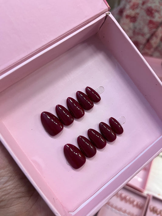 BLOOD RED SOLID SET