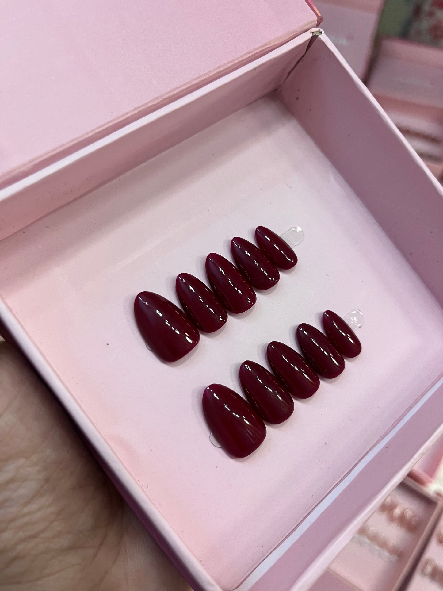 BLOOD RED SOLID SET