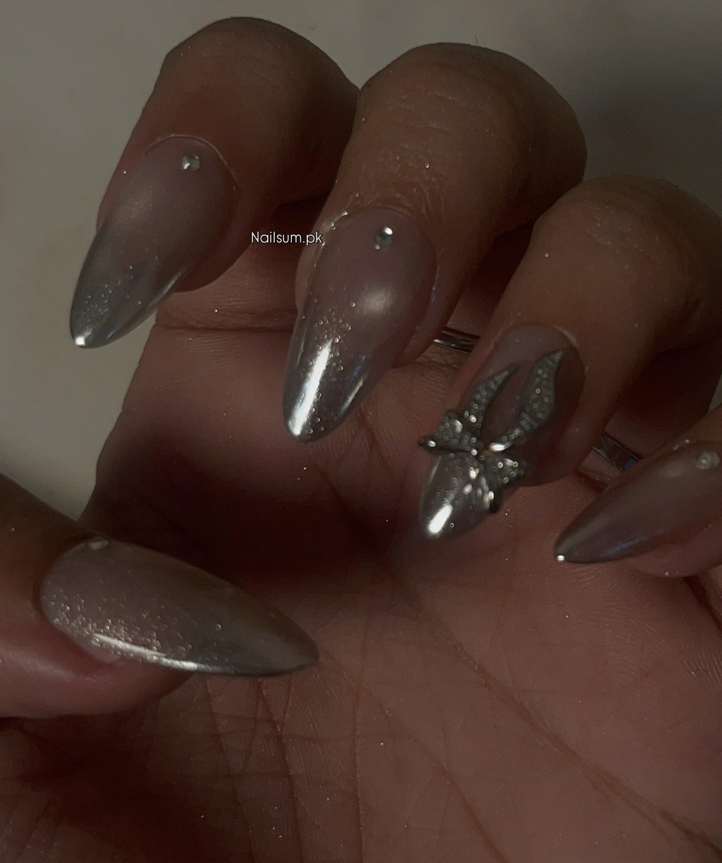 SILVER TIPS CATEYE